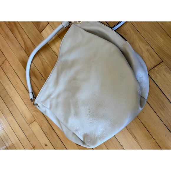 Plinio Visona floral embossed leather shoulder bag - Picture 7 of 7